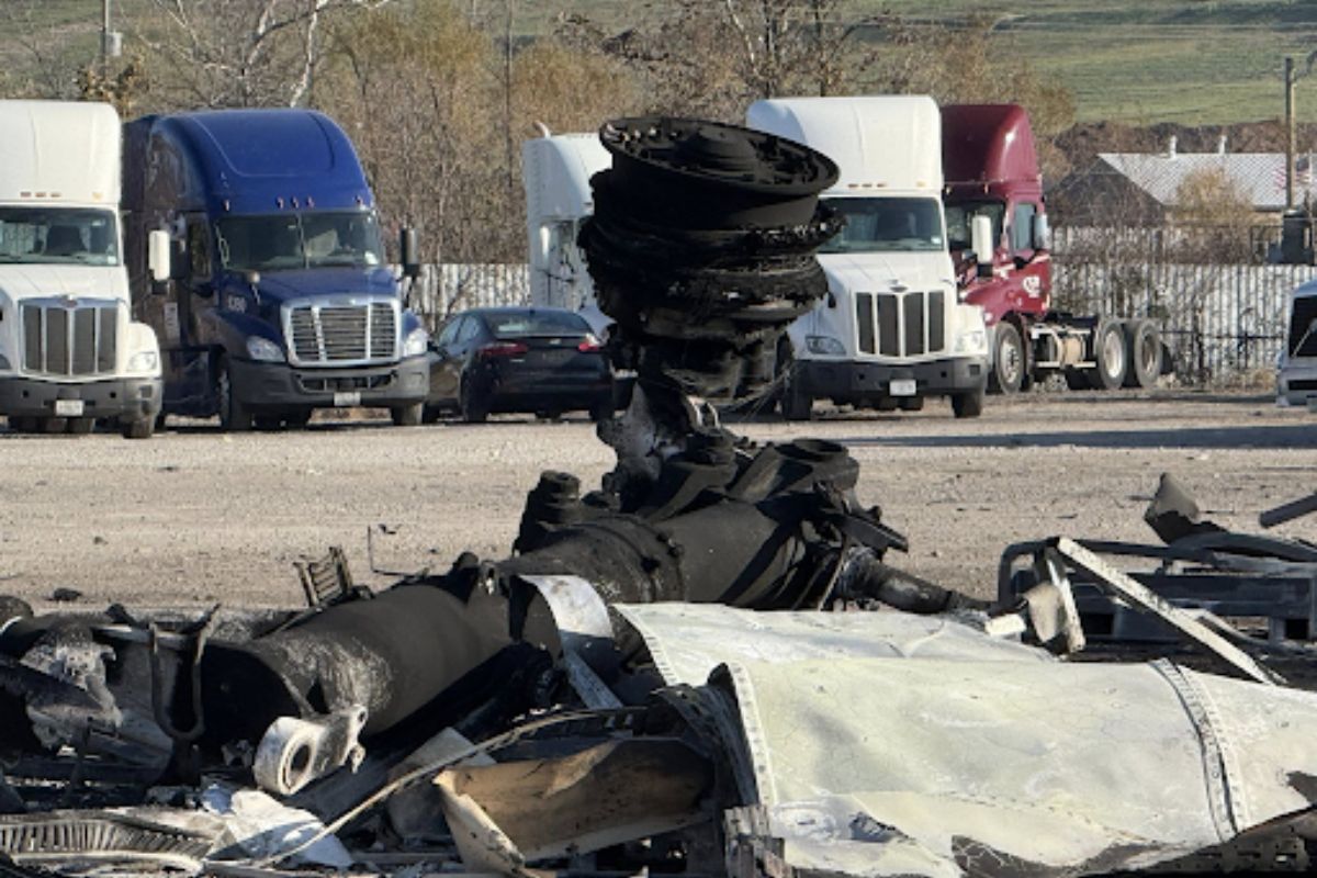 Albuquerque pilot among three killed in Louisville UPS plane crash ...